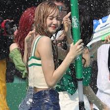 Sprite Lisa Wet Blackpink Lisa Lisamanoban Blinks Kpop Boombayah Ygentertainment Lalisa Jenlisa Philippines Thailand Sprite Gadis Korea Black Pink