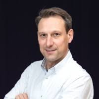 4600+ profili “Collà”