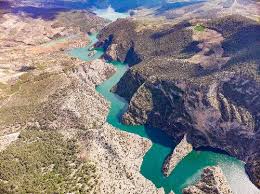 Köyü yakınlarında bulunan neopolis, körteke kalesi, kemer köprüsü, piginda antik kenti bozdoğan'ın kültürel zenginliklerinden. Korteke Kalesi Ve Aydin Da Gezilecek Yerler