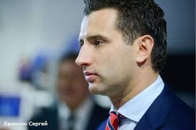 Нато это рудимент холодной войны. Yanukovich Aleksandr Viktorovich Biografiya I Press Portret