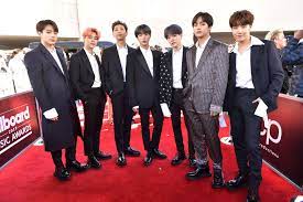 It aired live on nbc and was hosted by kelly clarkson for a second year in a row. Bts Had A Special Secret Message In Their Outfits At The 2019 Billboard Music Awards