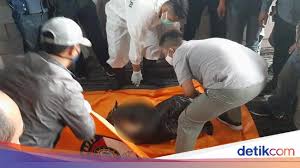 Ridoy babo yg viral di tiktok ini benar benar menggegerkan dunia maya terutama di media sosial tiktok. Pelaku Pembunuhan Siswi Sma Terbungkus Plastik Di Bogor Masih Misterius