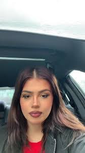 Courtney Schmitt's Instagram, Twitter & Facebook