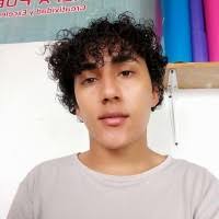 200+ perfiles de «Virgen»