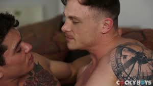 Chris Loan & Clark Davis Gay Porn HD Online