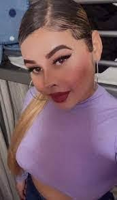 Daniela Almendarez's Instagram, Twitter & Facebook