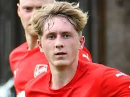 Böhling und Krause verleihen Sottrum „Flügel“