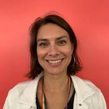 Veronica Schmidt's Instagram, Twitter & Facebook