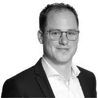 Robert Erp's Instagram, Twitter & Facebook