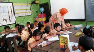 Ucapan hari guru 2020 ini bisa dibagikan di instagram, whatsapp, facebook. 15 Kumpulan Kalimat Ucapan Selamat Hari Guru Nasional 2020 Sejarah Hari Guru Adalah Terkait Pgri Banjarmasin Post