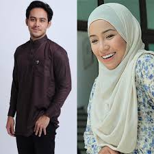 Mula ditayangkan pada 26 mei 2017 hingga 24 jun 2017 di slot widuri (tv1) dan ulangan di (tvi). Edtv Sembang Kejutan Episod Akhir Drama Seharum Mawar
