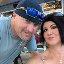 Simple chef salad with ham and cheese recipe?