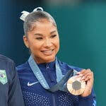 DUNDEE HOPEFUL SET FOR BELATED DEBUT