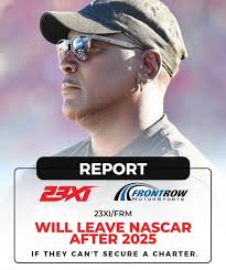 How to close a team completely in Rival Stars Horse Racing?