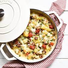 Hier zeigen sich kartoffeln von ihrer deftigen seite. Kohlrabi Kartoffel Auflauf Mit Tomaten Und Wurstchen Mix Dich Glucklich Thermomix Rezepte Fur Food Non Food Essen Kosmetik Putzmittel Etc