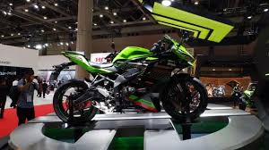 Andaipun yamaha r25 ini dihargai. Harga Kawasaki Ninja 4 Silinder Tak Sampai Rp100 Juta Otomotif Liputan6 Com