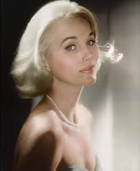 Happy Birthday & Happy New Year, Eva Marie Saint 🎉🎂✨ Eva Marie Saint  began her career in television before rising to classic Hollywood stardom,  earning an Academy Award early in her journey.