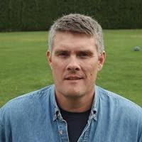 In Harm's Way: The Sinking of the USS Indianapolis and the Extraordinary  Story of Its Survivors by Doug Stanton