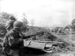 Two American Soldiers In Defensive Position Between Chambois And Fel Two Gi S Probably Of The 90th Infantry Division American Soldiers Normandy D Day Normandy