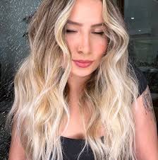 Mariana Ayres • Nômade & Social Media (@marianayres_) • Instagram photos  and videos