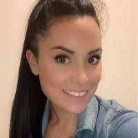 Adele Vincent's Instagram, Twitter & Facebook