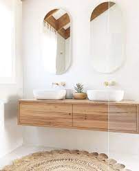 Profitez de nos meuble de salle de bain et décorez votre salle de bain avec goût et pour pas cher ! Une Deco En Blanc Et Beige Dans La Salle De Bain My Blog Deco