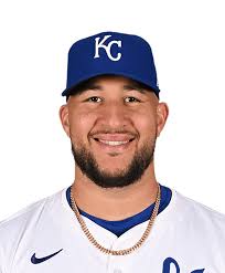 Perez and Caglianone power Royals to 4-3 win over Pirates for 3-game sweep 