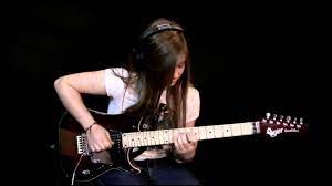 15 Year Old Guitarist Effortlessly Plays A Complicated Solo Cover Of Comfortably Numb By Pink Floyd Pink Floyd Comfortably Numb Pink Floyd Pink Floyd Girl