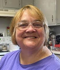 Linda Brzezinski's Instagram, Twitter & Facebook