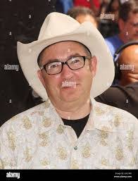 Barry Fenn's Instagram, Twitter & Facebook