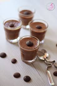 Rien De Tel Que Des Petites Gourmandises Pour Accompagner Un Bon Cafe C Est Le Principe D Verrine Mousse Au Chocolat Mousse Au Chocolat Patisserie Gourmandise