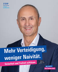 Roland Gabriel, Pilot und Berufsoffizier 💡 Du willst eine  verteidigungsfähige Schweiz und die lebendige Neutralität bewahren? Dann  komm zu uns. 💙 FDP
