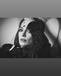 🖤 🤍 @ccaliforniastyle