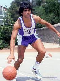 Ο γιαννάκης είναι ακόμη εδώ. Giannakhs Panagiwths Basketbook