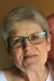 Lynn Minard's Instagram, Twitter & Facebook