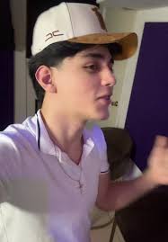 Chiquitita: Significado y Exploración de la Canción