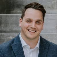 Justin Minnick's Instagram, Twitter & Facebook