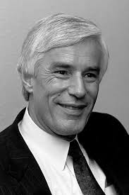 Chicago's Gerhard Casper named Stanford's ninth president