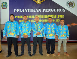 We did not find results for: Pwi Magetan Resmi Dilantik Di Surya Graha Suara Kumandang