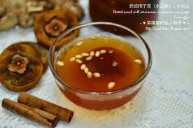 韩式柿子茶 水正果 수정과dessert punch with persimmon cinnamon and ginger sujeonggwa sweet soup desserts asian desserts