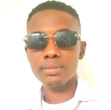 iamdrwhiteberry You're a bad friend! 😡😡 . . . #BabaAlariya x #BabaKamo  #OldFools