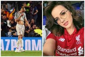 Kepindahan fabinho ke liverpool pada juli 2018 menjadi faktor utama keputusan tavares. Liverpool Star Fabinho S Romantic Proposal To Rebeca Tavares Revealed In Unseen Footage Liverpool Echo