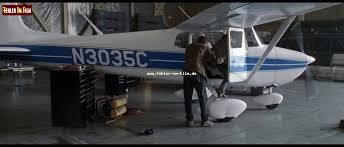 Diesem set liegt ein speziell für dieses flugzeug programmiertes reflex system bei. Terminator 3 Flugzeugnummer Terminator 3 Filmfehler Wir Sehen Alles