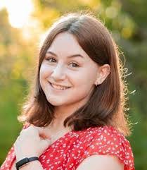 Alyssa Knudsen's Instagram, Twitter & Facebook