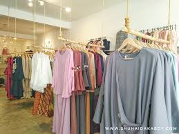 Shop | intermediate • keluasan binaan : Koleksi Baju Raya Di Novembermate Bangi Sentral