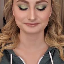 ANGELA MOBILE MAKEUP