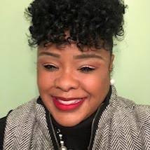 Tracy Batten's Instagram, Twitter & Facebook