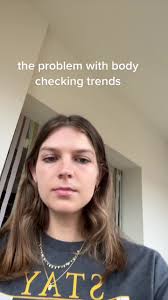 #bodypositivity #bodychallenge #greenscreen