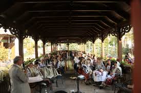 Asociația femeilor ortodoxe din arhiepiscopia buzăului și vrancei a marcat duminică, 24 ianuarie 2021, împlinirea a 107 ani de la înființarea formei asociative a. Foto ÈezÄtoare CulturalÄ GÄzduitÄ De CeainÄria Arhiepiscopiei BuzÄului Èi Vrancei Stirile Buzaumedia Ro