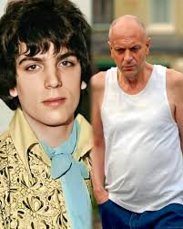 CHATARRITAS...🎶 📻🎙🎸💜 recordar es vivir...